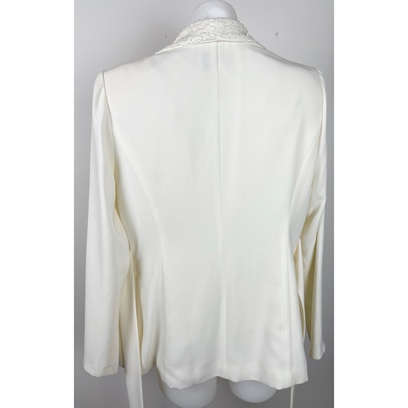 Jessica Howard Beaded Blazer Size 8P - Picture 2 of 4